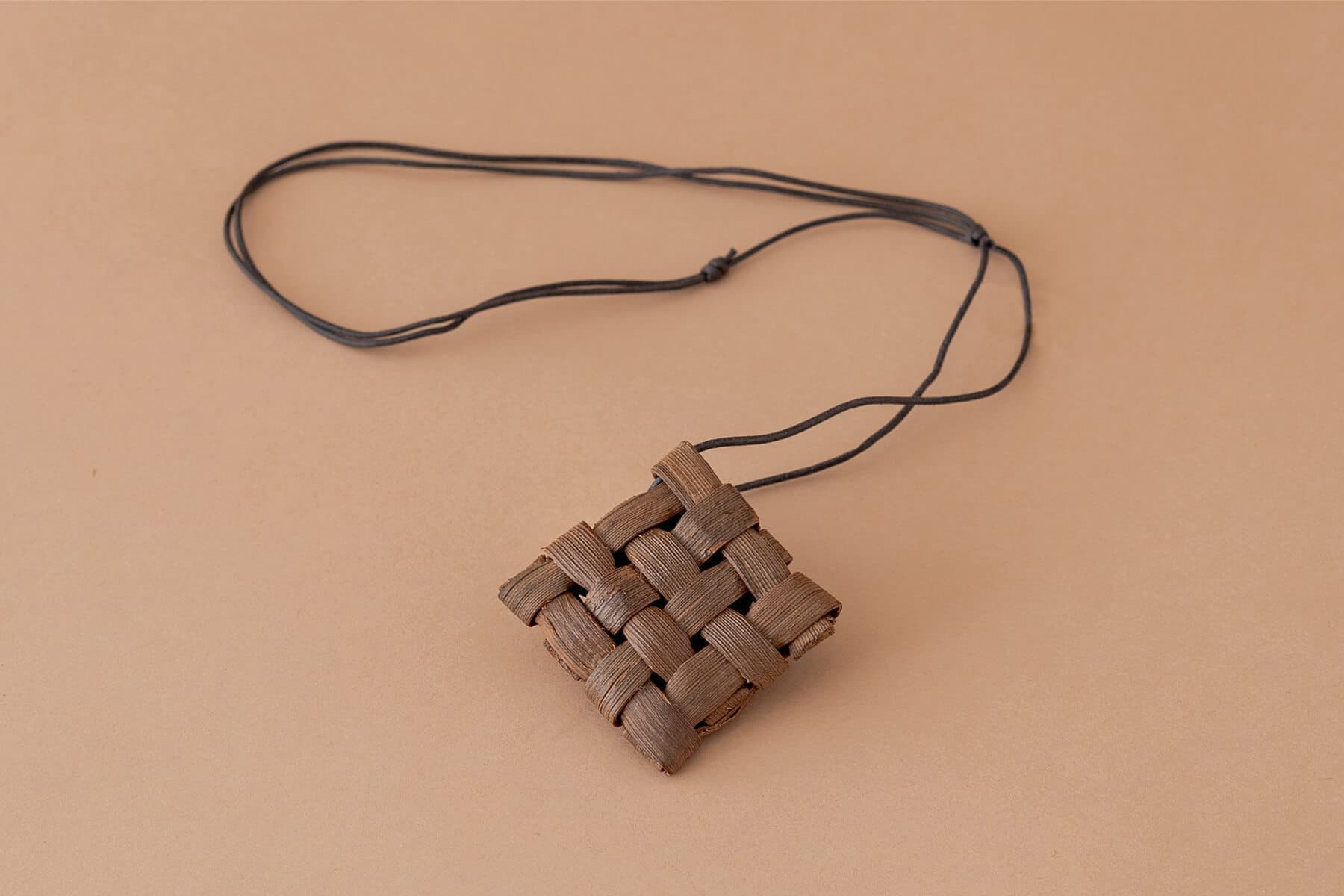 樹皮細工｜入舩絵美｜山ぶどう