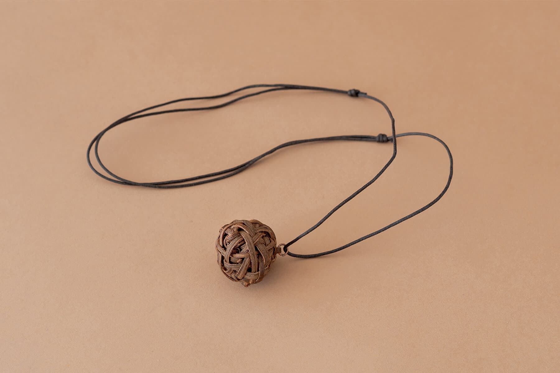 樹皮細工｜入舩絵美｜山ぶどう